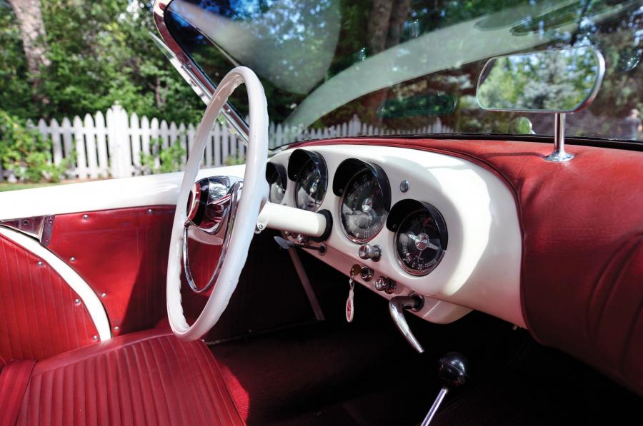  Kaiser-Darrin Roadster Red Ruf 1954 года  (фото 6 из 29)